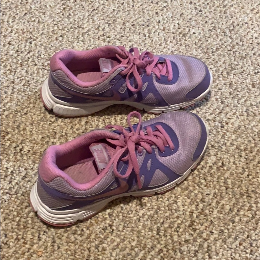 Nike revolution2 sneakers